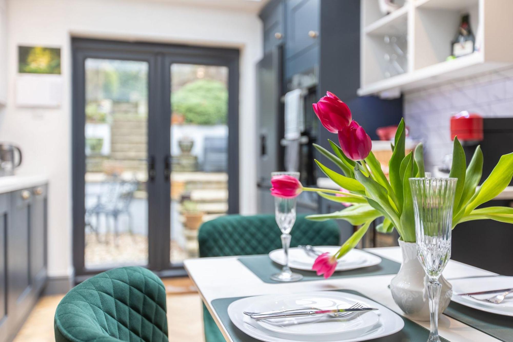 Stone Cottage In Picturesque North Yorkshire Village - Bull Dog Cottage Ampleforth Bagian luar foto